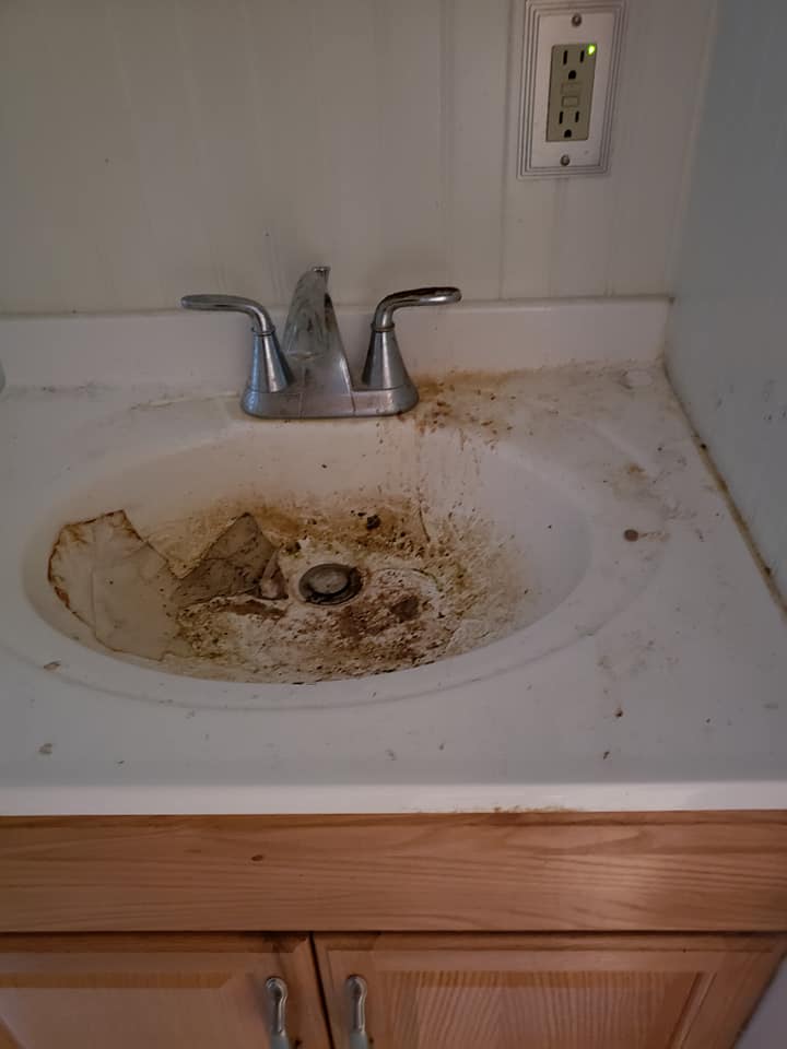 Moving Out & Deep Cleaning Services East Lansing, MI Maxi Maids LLC